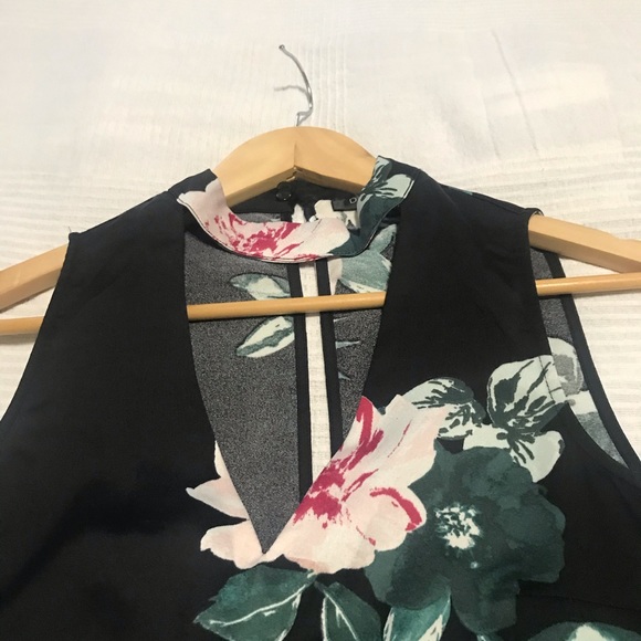 DYNAMITE FLORAL SUMMER DRESS - Picture 4 of 4